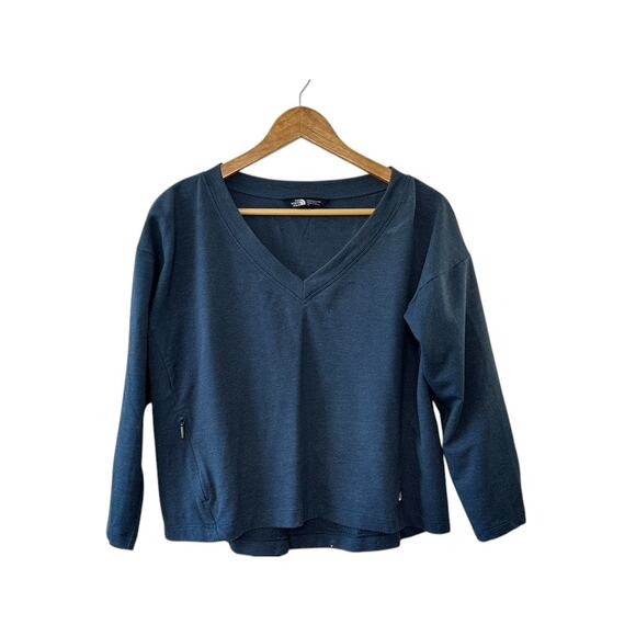 The North Face Women’s Navy Blue Cropped Sweatshirt Size Large - Picture 1 of 8